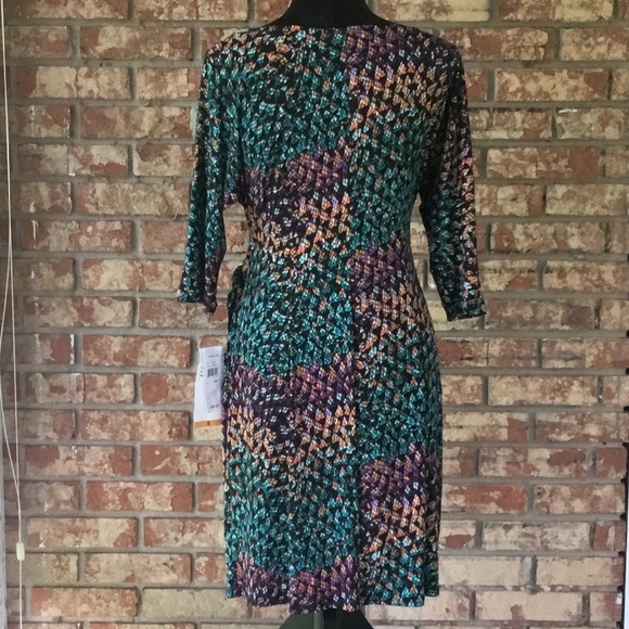 SIGNATURE by Robbie Bee Dress - Picture 5 of 7